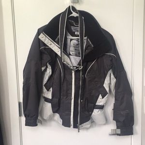 Ski jacket